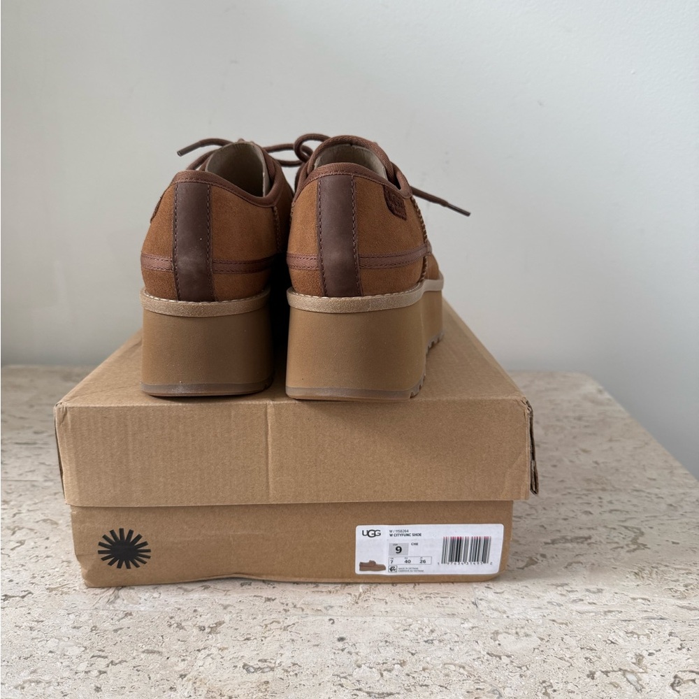 UGG® Cityfunc Shoes - Picture 9 of 10
